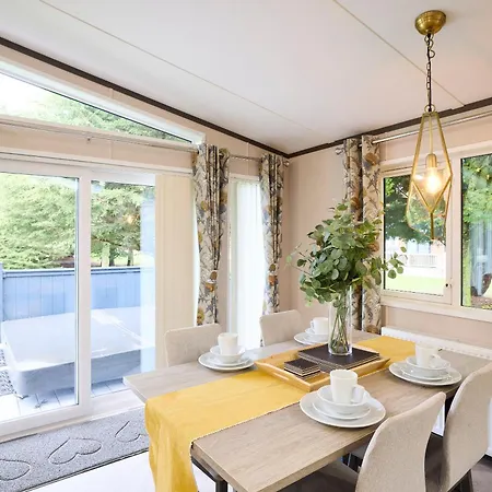 Holiday home Host & - Sunbird